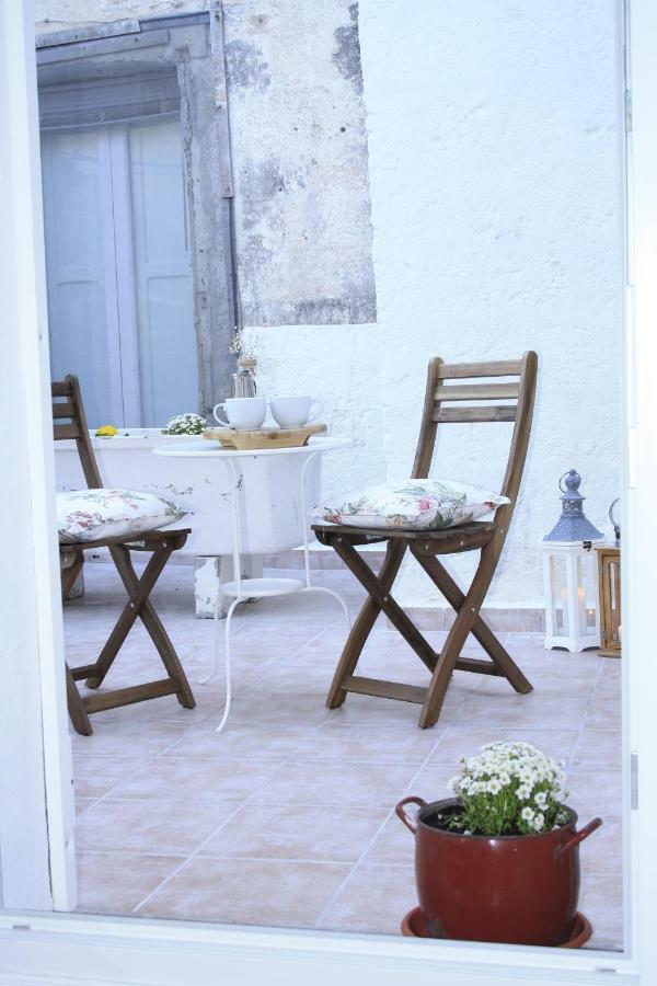 Bed and Breakfast Le Stanze Di Mavi Gravina in Puglia Exterior foto